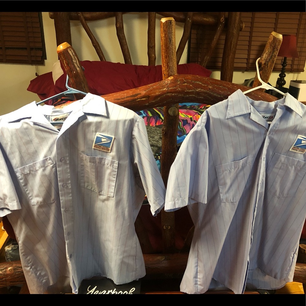 Like new. Vintage striped carrier shirt lot.